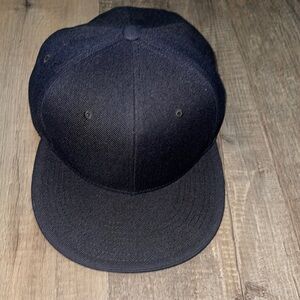 Pit bull hat black color new